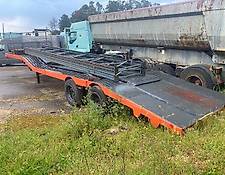 Castera Low bed Truck / Farmers / Auto transporter