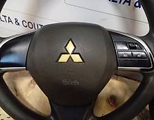Mitsubishi steering wheel /2.4 DI-D 4WD154 CV/ for truck