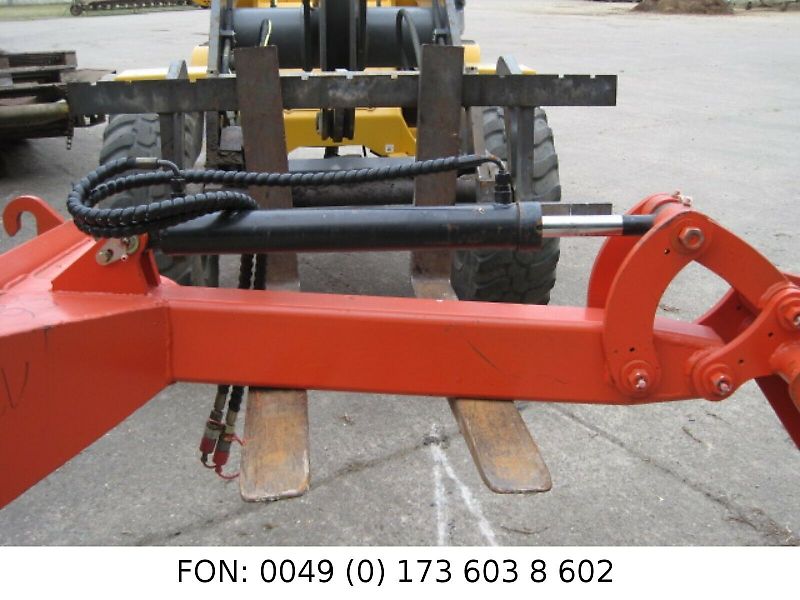 Anbau-Baggerlöffer für Radlader/ Traktor