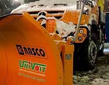Unimog MB trac Traktor LKW Schneepflüge Rasco NEU sofort verfügba