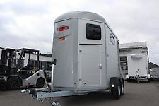 Pferdeanhänger BÖCKMANN Portax Esprit Sattelkammer Trittschutz