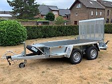 Baggeranhänger Variant 2700kg Maschinentransporter Blattfederung